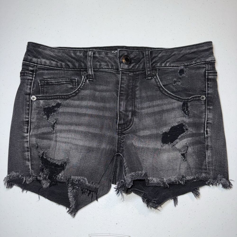 American Eagle Women’s Black Denim Midi Shorts Stretch Size 8